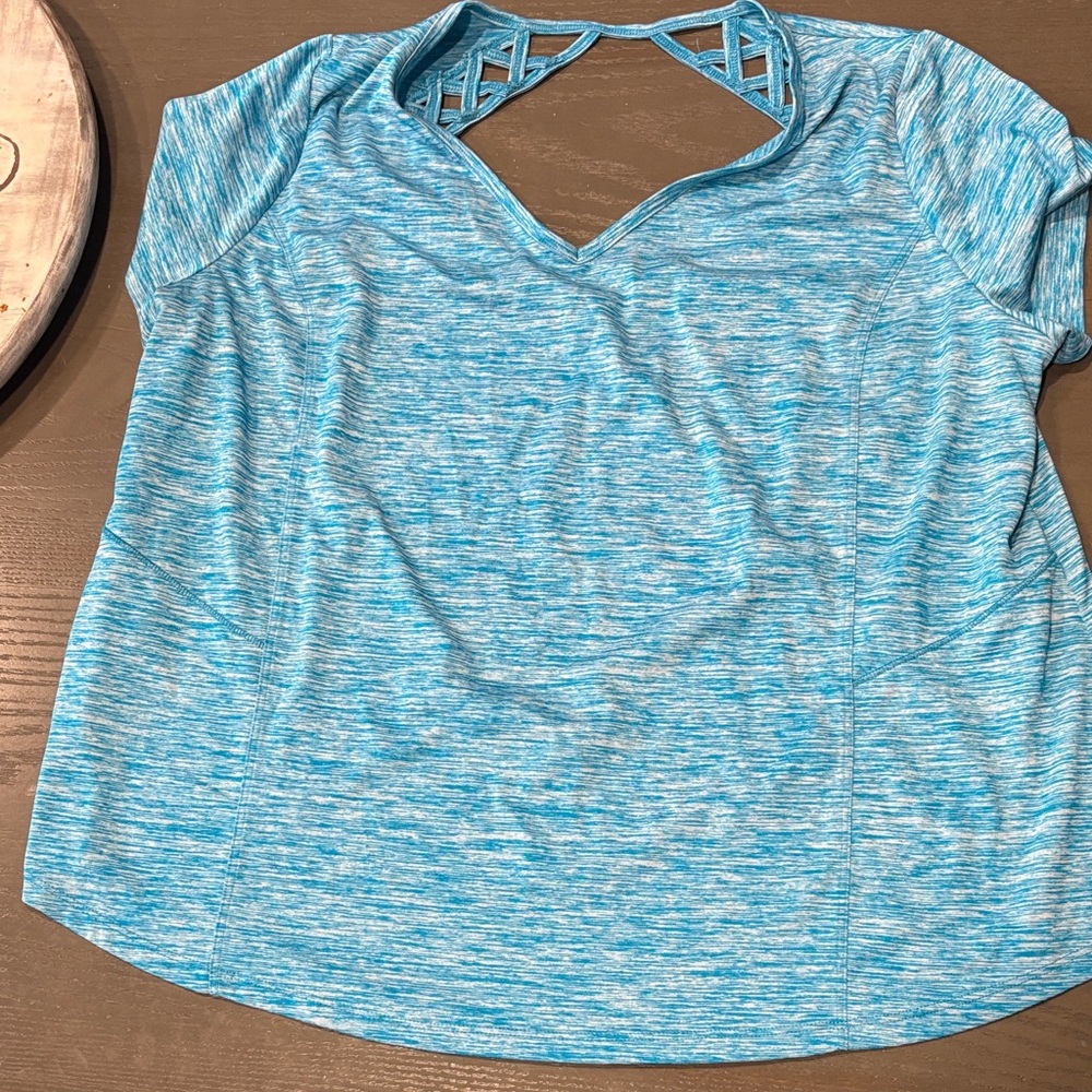 Livi Active Aqua Short Sleeve Tee with Lattice Back
